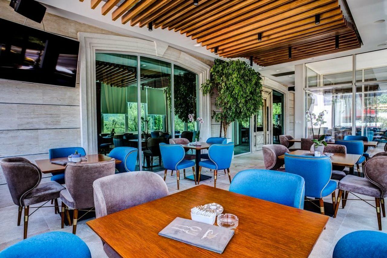 Hotel Odissey Budva Buitenkant foto