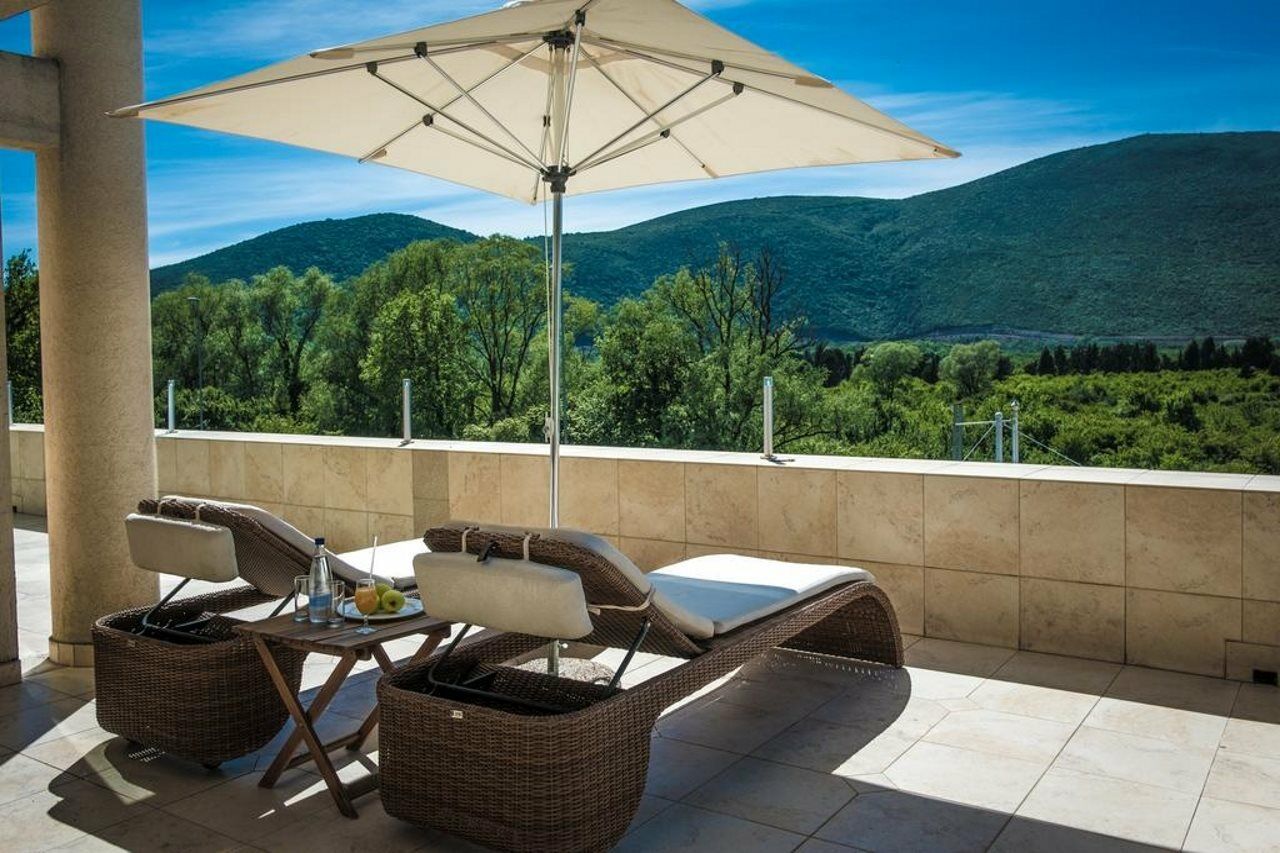 Hotel Odissey Budva Buitenkant foto
